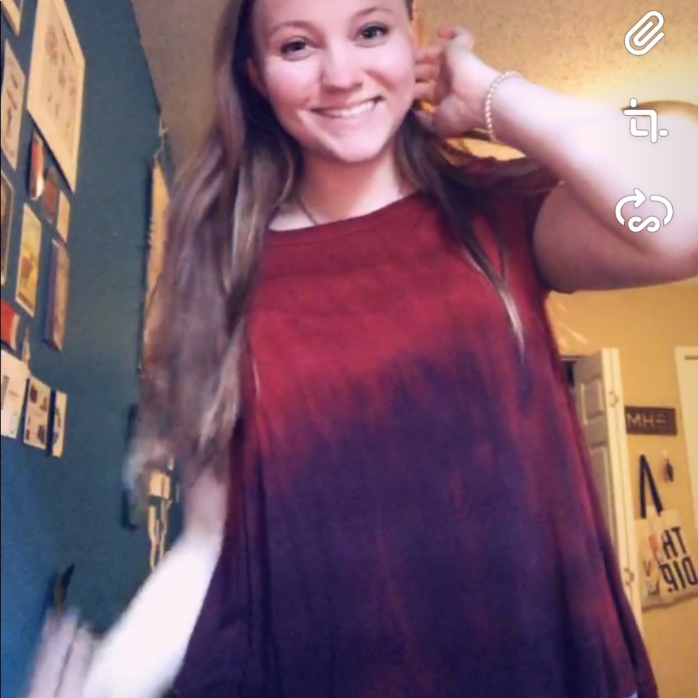 Red tie dye AE shirt